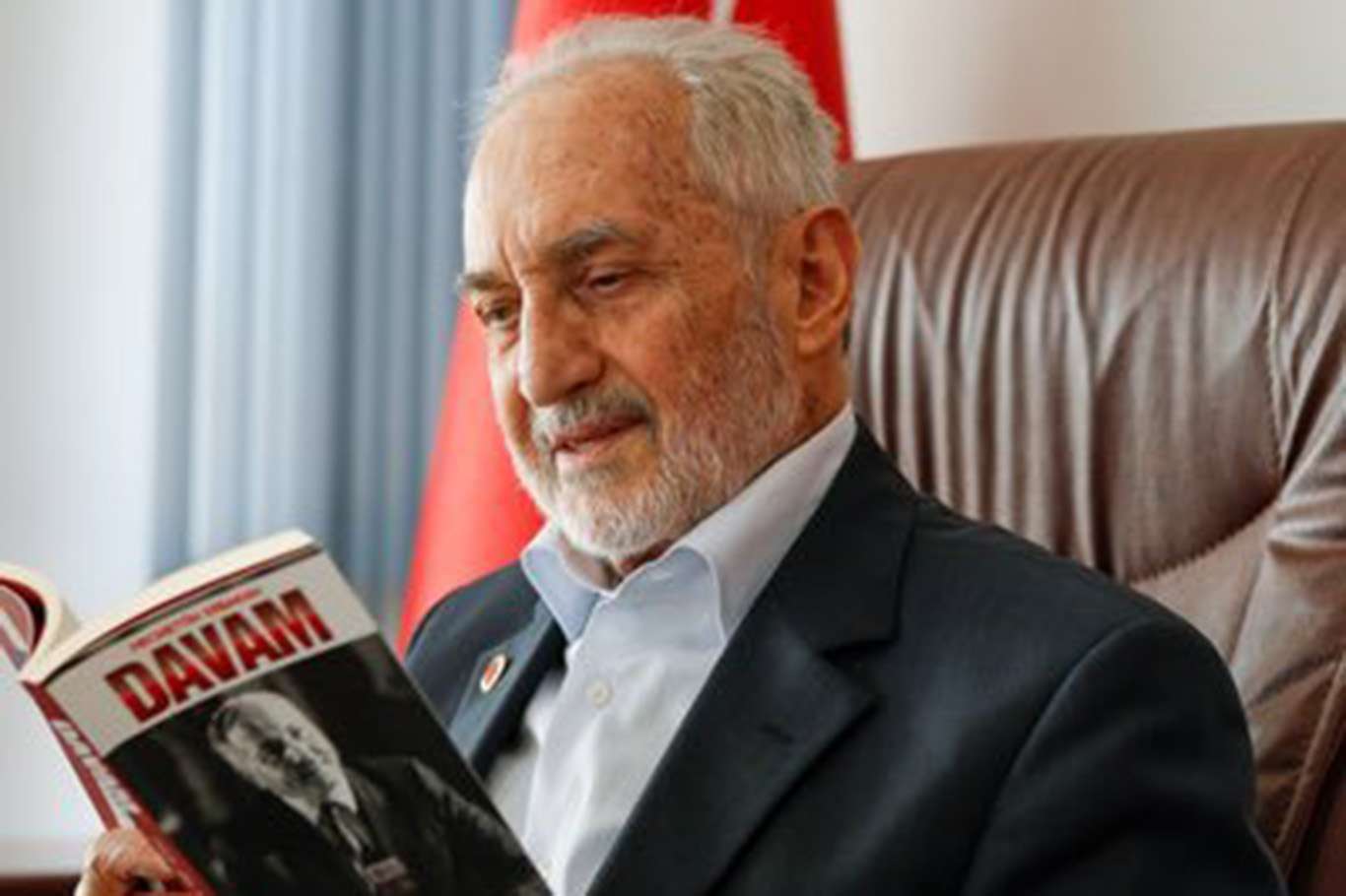 Oğuzhan Asiltürk vefat etti Oğuzhan Asiltürk vefat etti